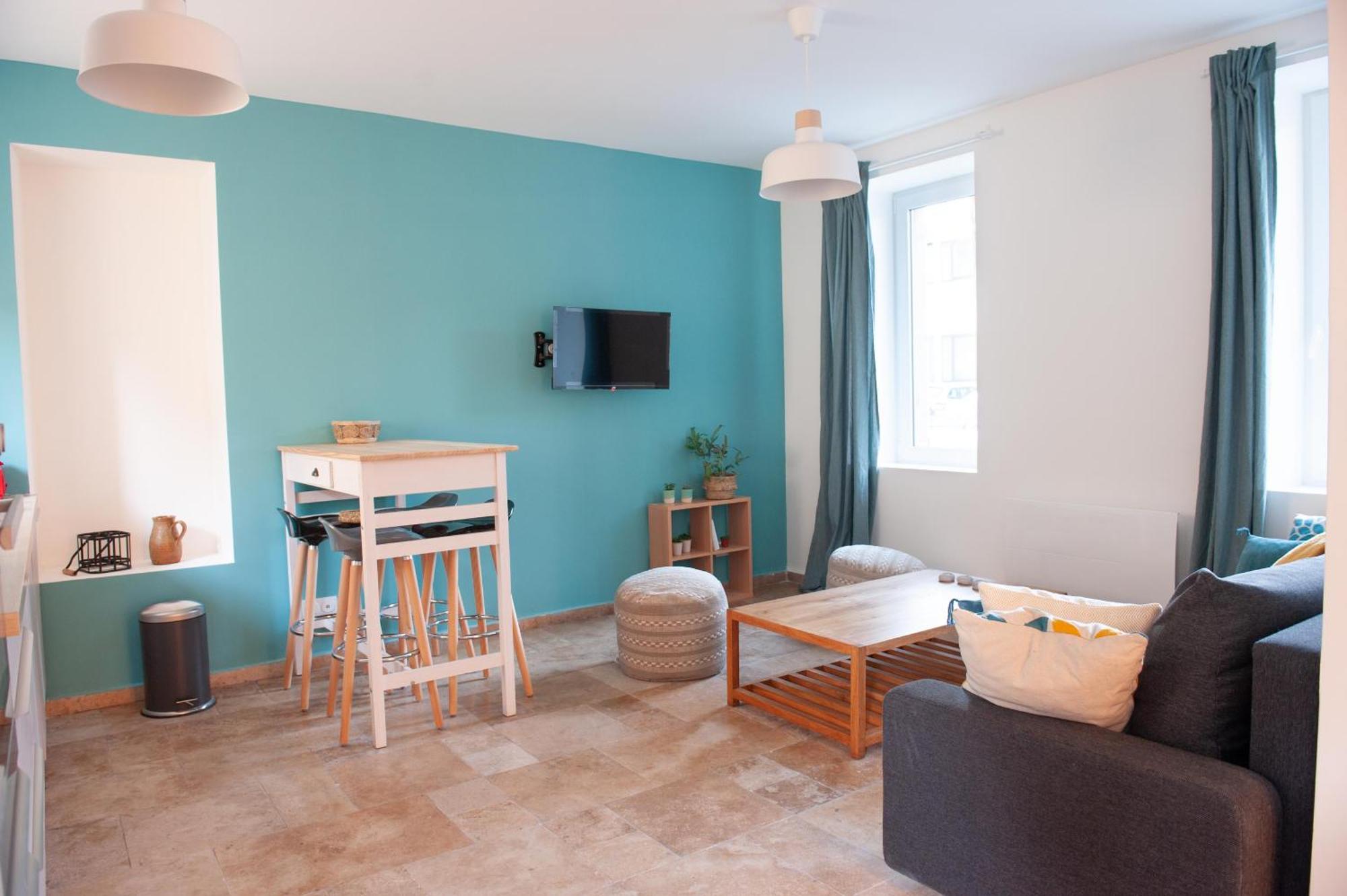 Immeuble De 3 Avec Cour Interieure * Brest