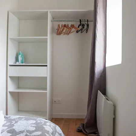 Immeuble De 3 Appartements Avec Cour Interieure Brest Chambre photo