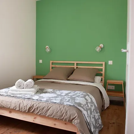 Immeuble De 3 Appartements Avec Cour Interieure Brest Extérieur photo
