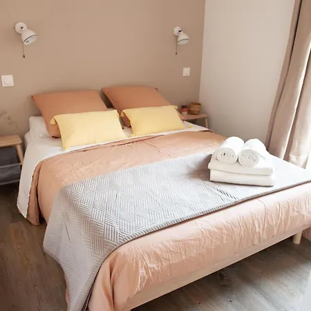 Immeuble De 3 Appartements Avec Cour Interieure Brest Extérieur photo
