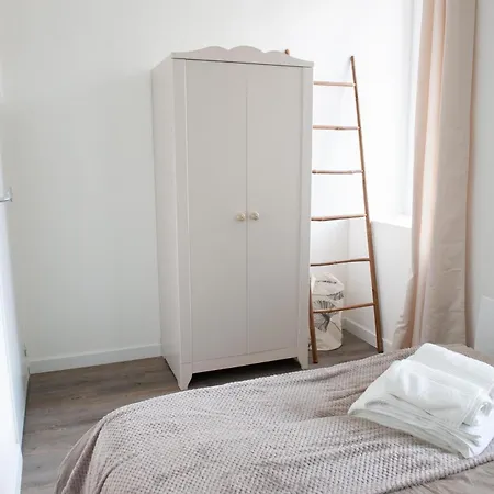 Immeuble De 3 Appartements Avec Cour Interieure Brest Chambre photo